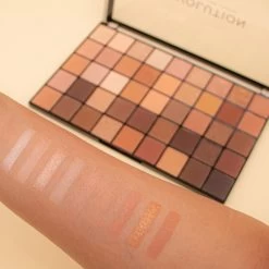 Makeup Revolution - Maxi Reloaded Palette - Nudes - Oogschaduw -Beauty Verkoop 1200x1200 480