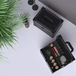 Make Up Koffer- Make Up Organizer- Beautycase -zwart -Make-upkoffer- Multifunctionele Koffer- Make-upkoffer- Sieradenkoffer- Kapperskoffer- Afneembare Schouderriem- Klassieke Zwarte Beautycase -Beauty Verkoop 1200x1200 782