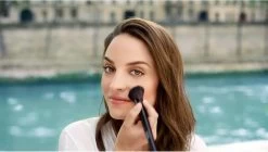 Bourjois - Delice De Poudre Bronzing Powder Browning Powder 52 16.5G -Beauty Verkoop 1200x679