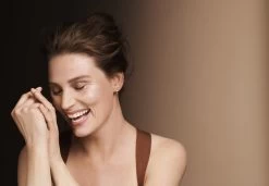 Max Factor Creme Puff Pressed Compact Powder 013 Nouveau Beige -Beauty Verkoop 1200x830