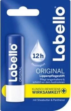 Labello - Lippenbalsem Classic - Lipverzorging - Lipbalm - Droge Lippen - 24 Uurs Werking - Dames - Meisjes - Kunststof - Blauw -Beauty Verkoop 761x1200 1