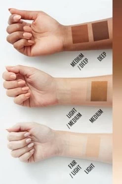 Maybelline Instant Age Rewind Perfector 4-in-1 Concealer - Light Medium - 30 Ml -Beauty Verkoop 800x1200 1