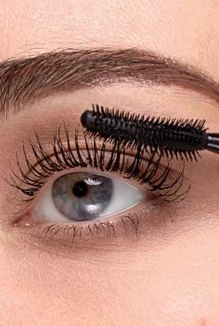Maybelline Lash Sensational Full Fan Effect Mascara - 06 Burgundy Brown -Beauty Verkoop 807x1200 1
